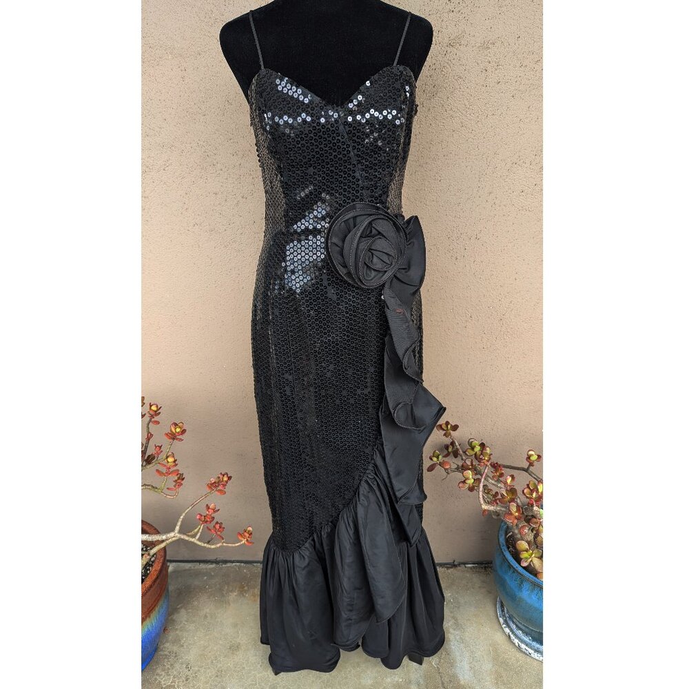 💜✨Stunning Vintage Black Sequin Gown by Elaine's of Edmonds